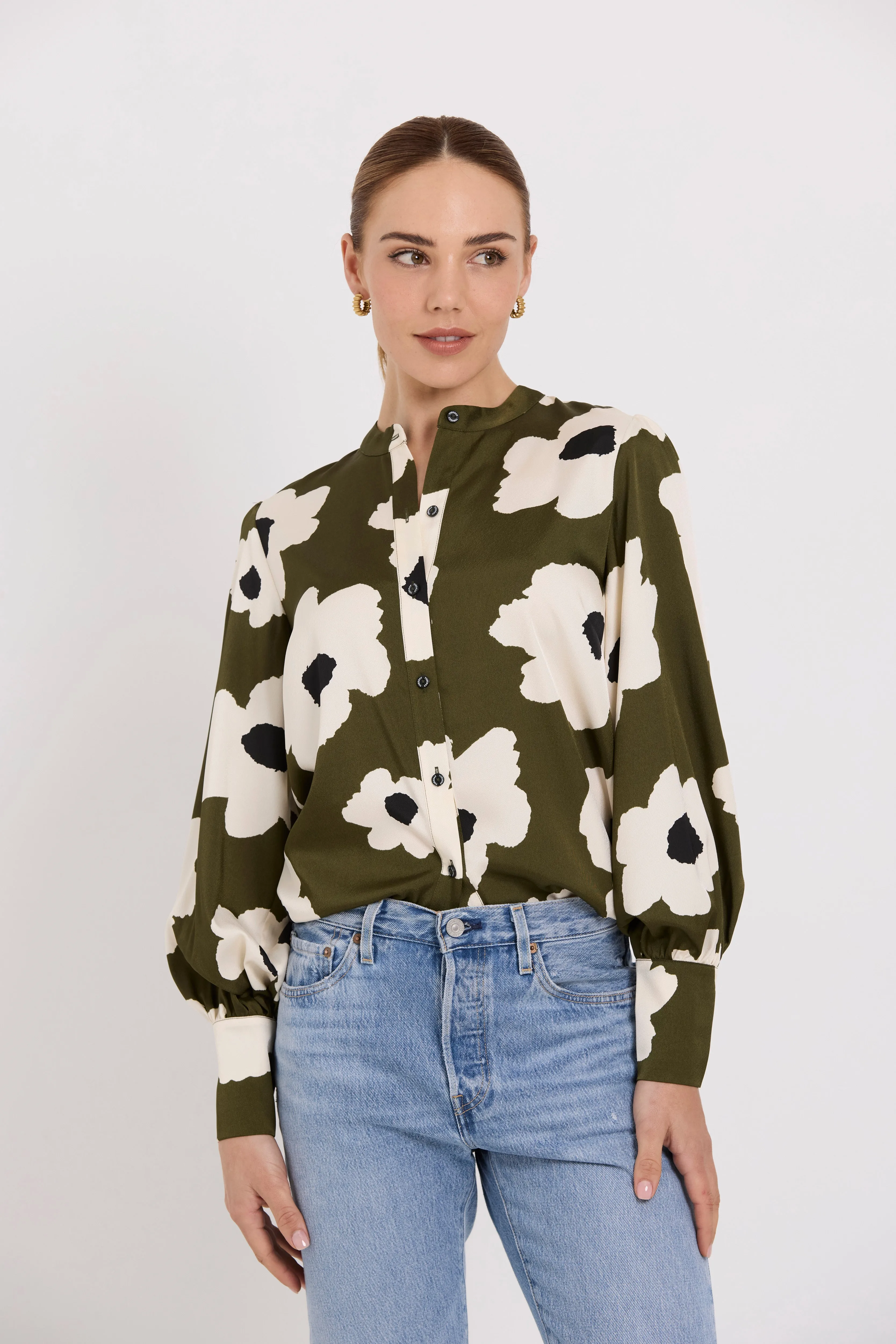 Casino Top | Olive Flower