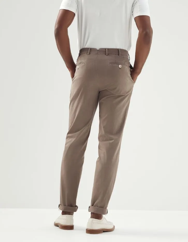 Garment-dyed Italian fit trousers | Brown