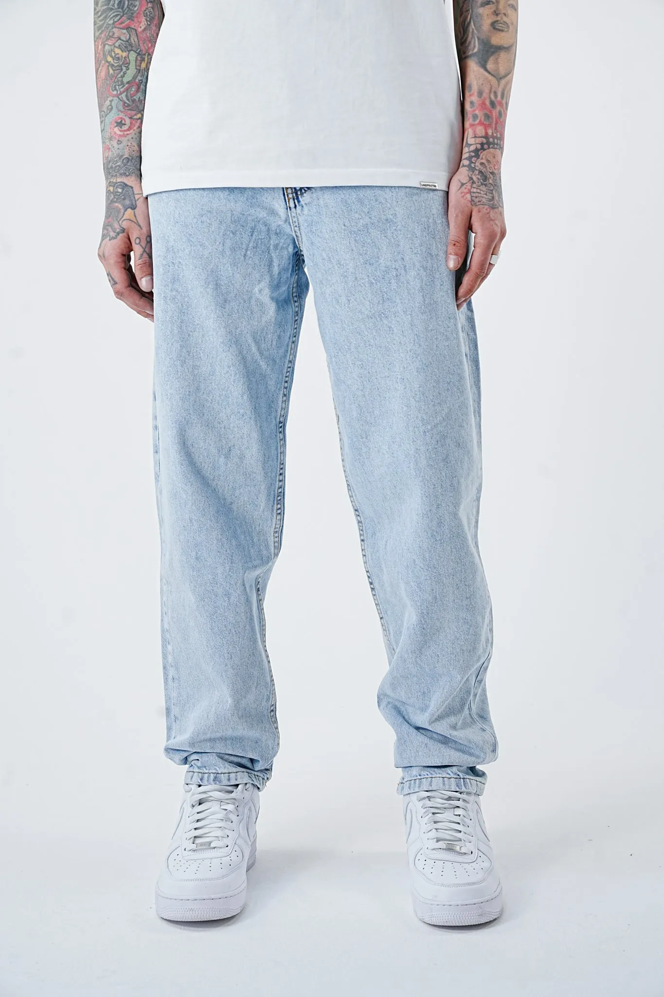 Premium Basic Vintage Blue Essential Jeans