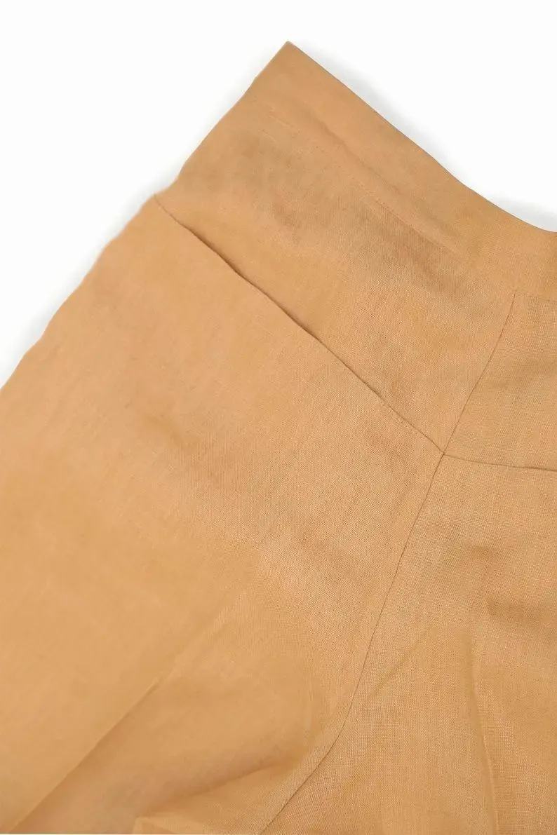 Tapered Linen Pants by Soelis