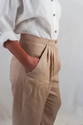 Tapered Linen Pants by Soelis