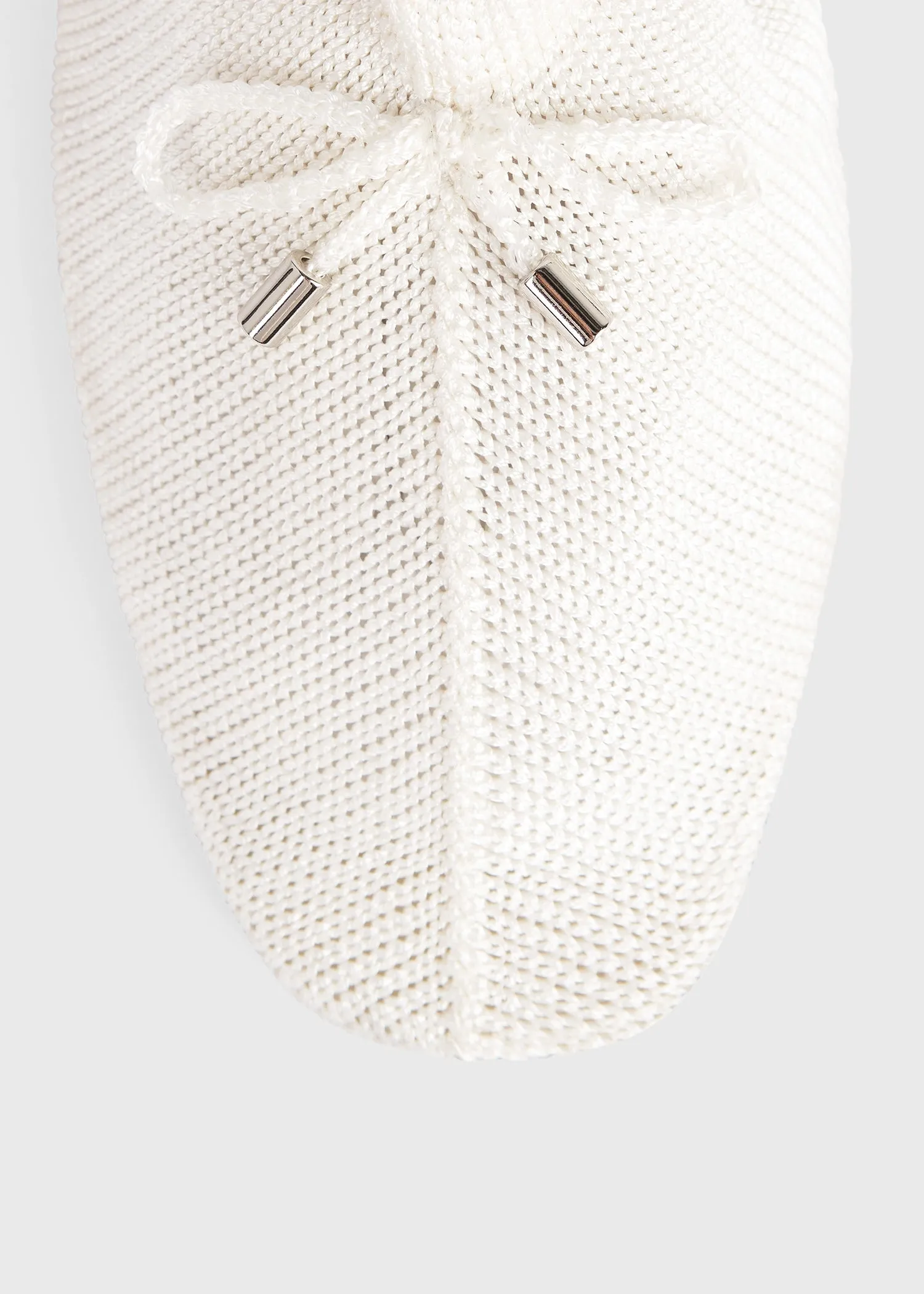 The Knitted Ballerina cream