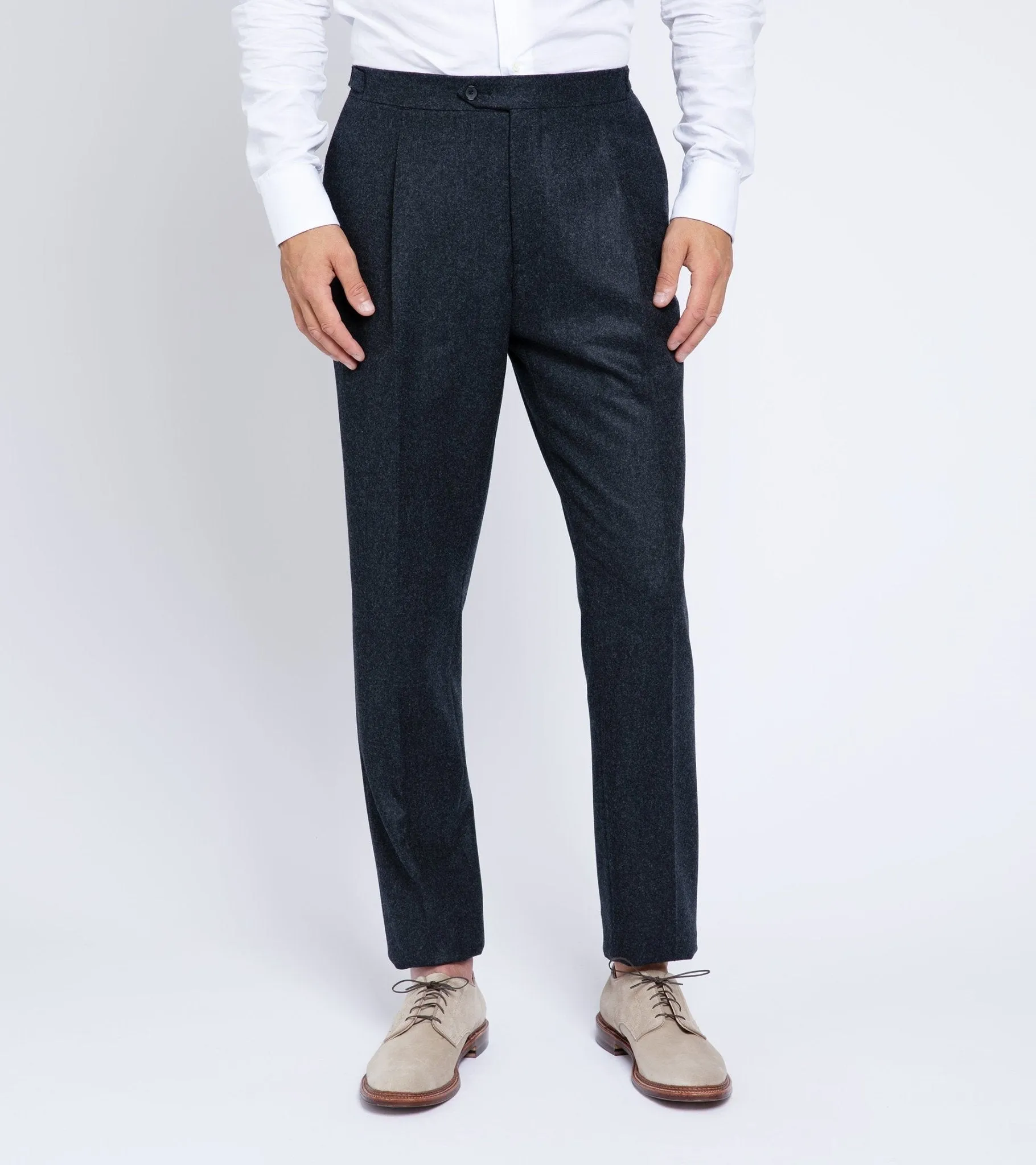 Trunk Winsley Single Pleat Wool Flannel Trousers: Dark Charcoal