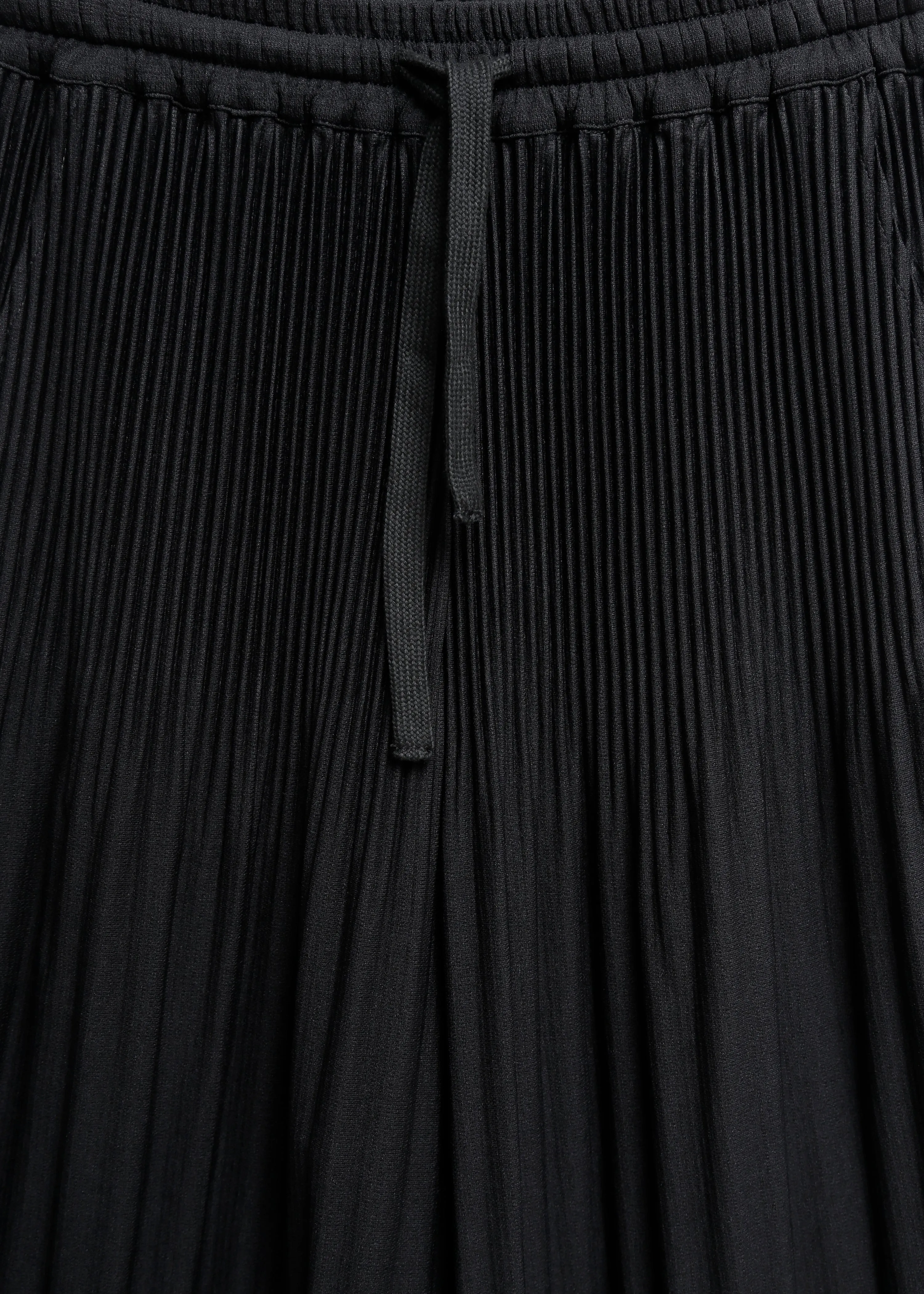 W24 | GEVA PLEAT PANT / BLACK