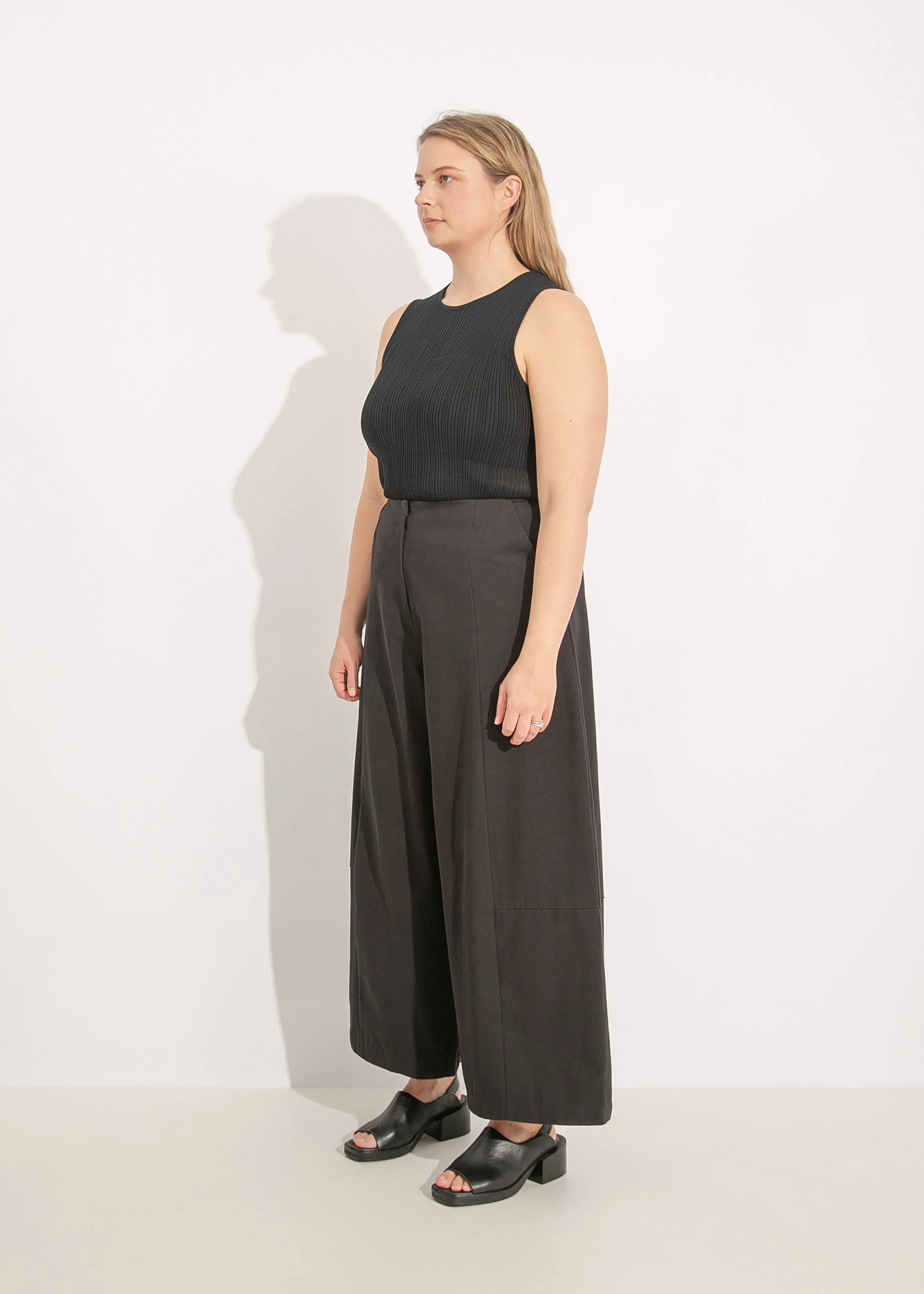 YANA PANT / BLACK